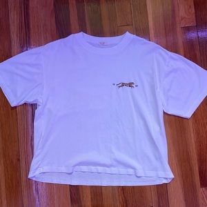 White short sleeve graphic tee